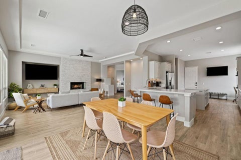Photo of 74053 Chinook Circle, Palm Desert, CA 92211 (MLS # 219152415DA)