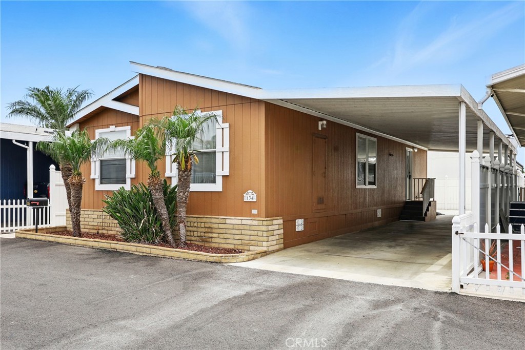9080 Bloomfield Avenue 134