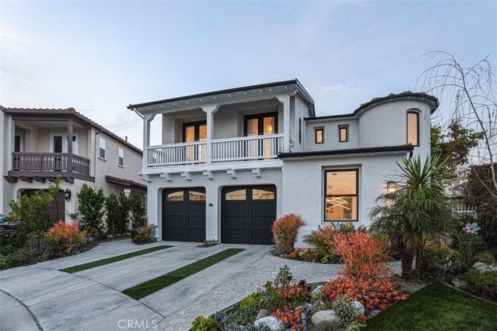 Photo of 6525 Fremont Cir, Huntington Beach, CA 92648 (MLS # OC26016566)