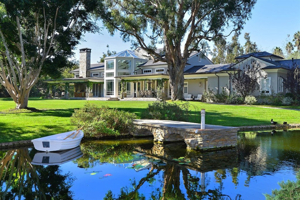 The Ultimate La Jolla Family Estate property, this seaside gated residence on almost three acres of secluded grounds boasts a coveted Black's Beach Gate Key for easy vehicle beach access plus its own lake with island, tennis court, rock-climbing arch, skateboard park, volleyball court, pool and outdoor fireplace, fire feature and barbecue kitchen gathering areas. Expansive, fresh, beautifully appointed living areas of appx 14,000sf include a disco, theater, two expansive recreation rooms, and guest house. ?Taking a sleek, fresh approach to classic architecture, this property offers incomparable luxuries of relaxation and recreation, vast land and complete privacy with expansive lawns surrounded by layered foliage. Enjoy garage parking for your seven classic automobiles and your extended golf cart for heading to the beach. State-of-the-art FUN, A/V and other systems have been kept updated throughout. Absolutely unique and fantastic.. Neighborhoods: La Jolla Farms Equipment: Garage Door Opener,Pool/Spa/Equipment, Range/Oven Other Fees: 0 Sewer: Sewer Connected Topography: LL Guest House Est. SQFT: 2388
