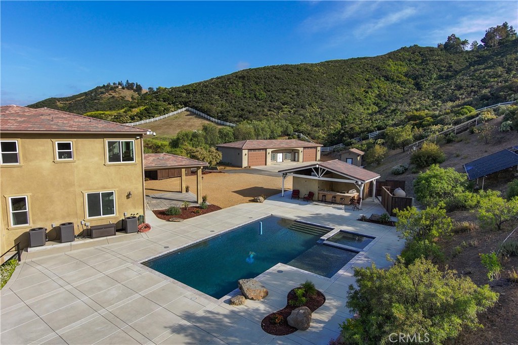 26045 Lucille Circle