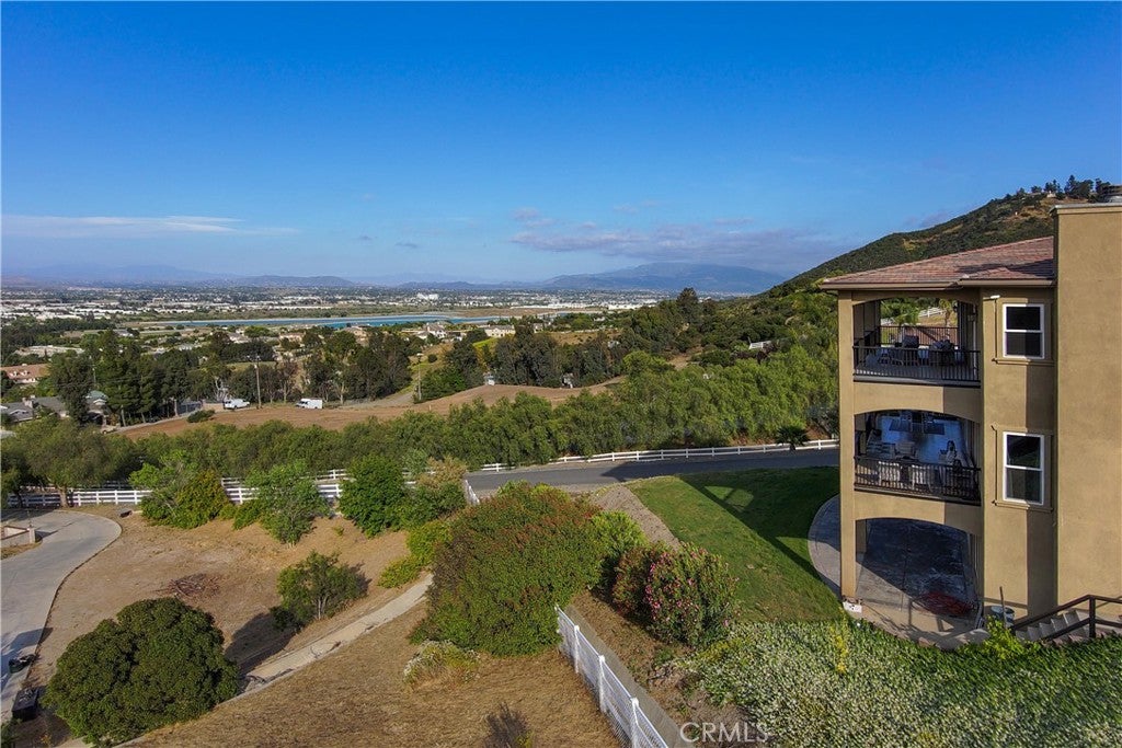26045 Lucille Circle