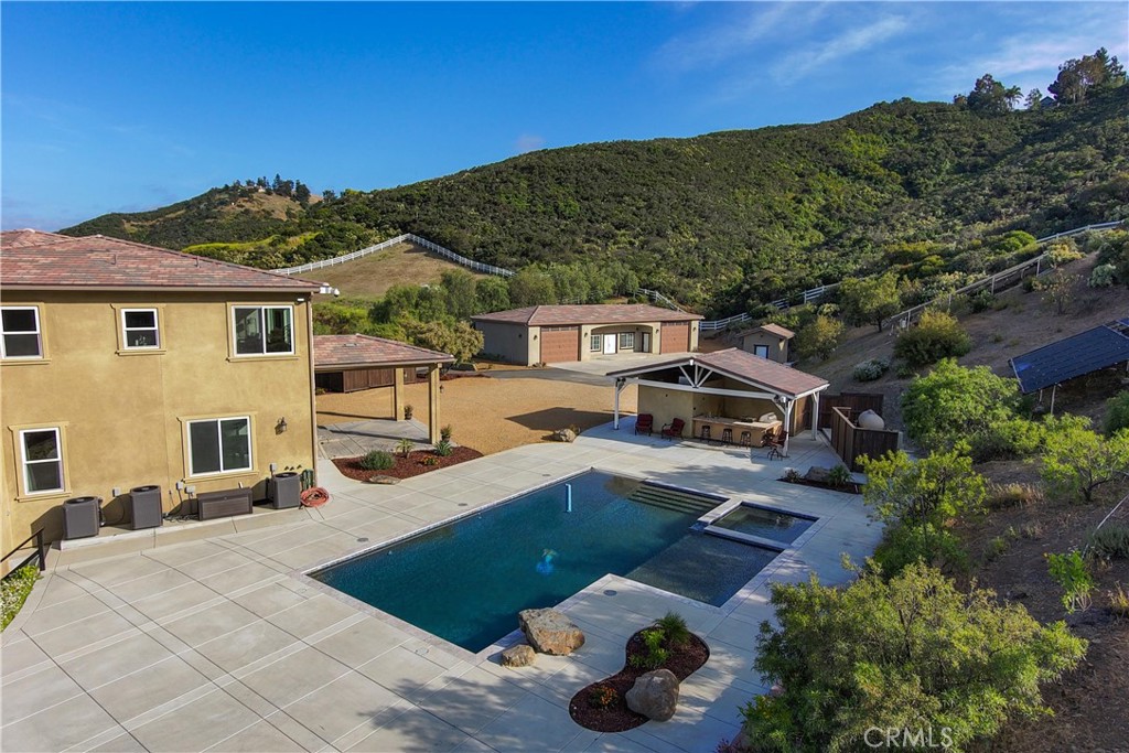 26045 Lucille Circle