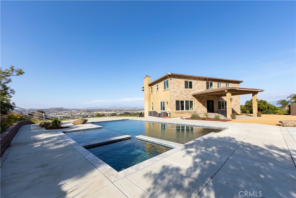 26045 Lucille Circle