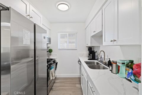 1723 Normandy D Santa Ana CA 92705