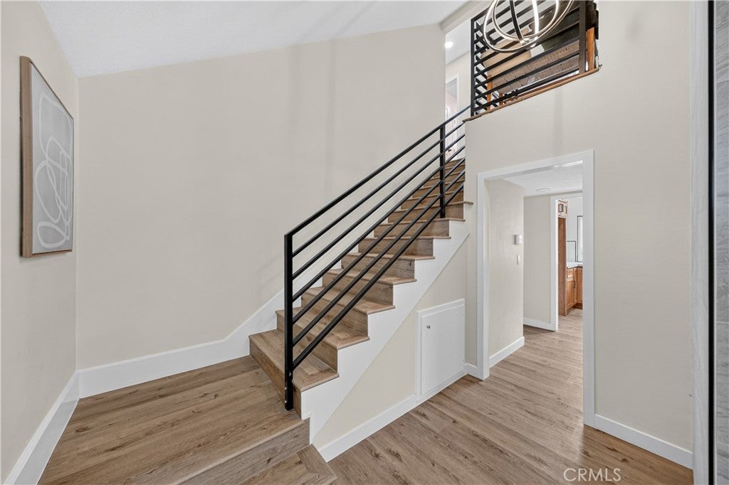 1160 N Del Sol