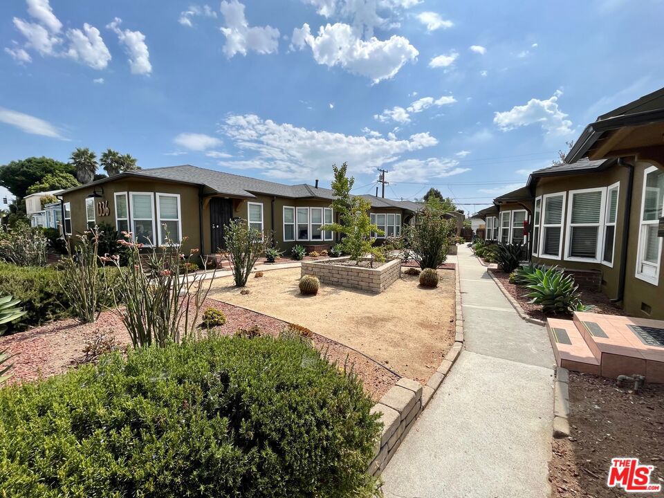 This beautifully remodeled unit is located in the highly sought-after Sunset Park neighborhood of Santa Monica. Featuring upgraded appliances, elegant hardwood floors, a modern split AC and heating system, and a state-of-the-art bathroom, this home seamlessly blends comfort and style. Enjoy your own private outdoor patio, perfect for relaxing or entertaining. Enjoy lots of natural light and views of the beautifully maintained courtyard. The unit is centrally located, offering close proximity to popular restaurants, shops, and all the best that Santa Monica has to offer. Available for immediate move-in - don't miss this exceptional opportunity to live in one of the Westside's most desirable communities.