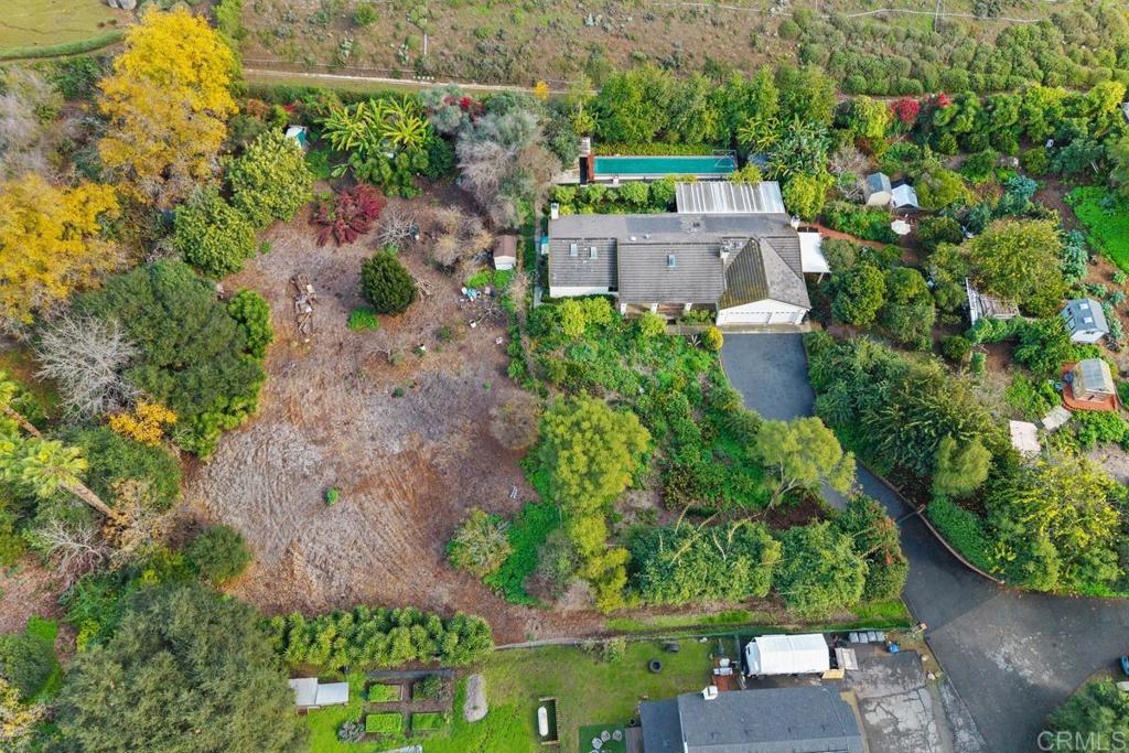 2360 2362 Lone Oak Lane