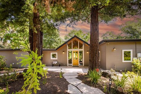 13945 Vista Regina Saratoga CA 95070