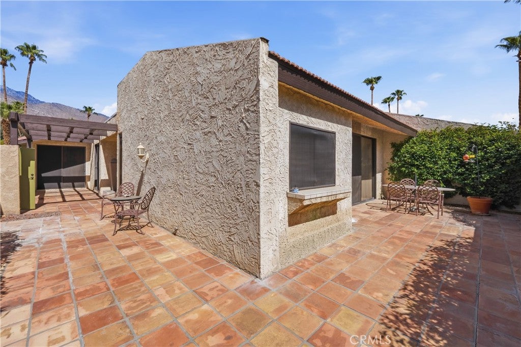 1470 E Andreas Road