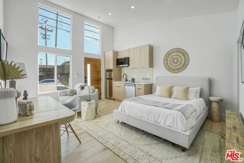 Photo of 11957 Juniette Street, Culver City, CA 90230 (MLS # 26704381)