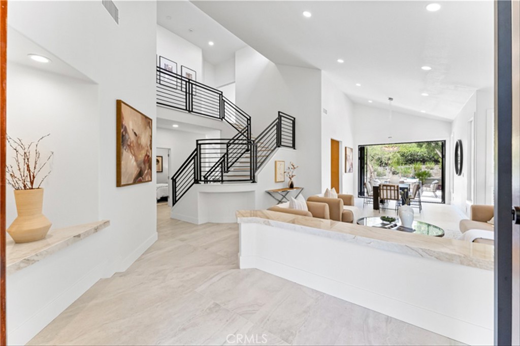 15 Glastonbury Place