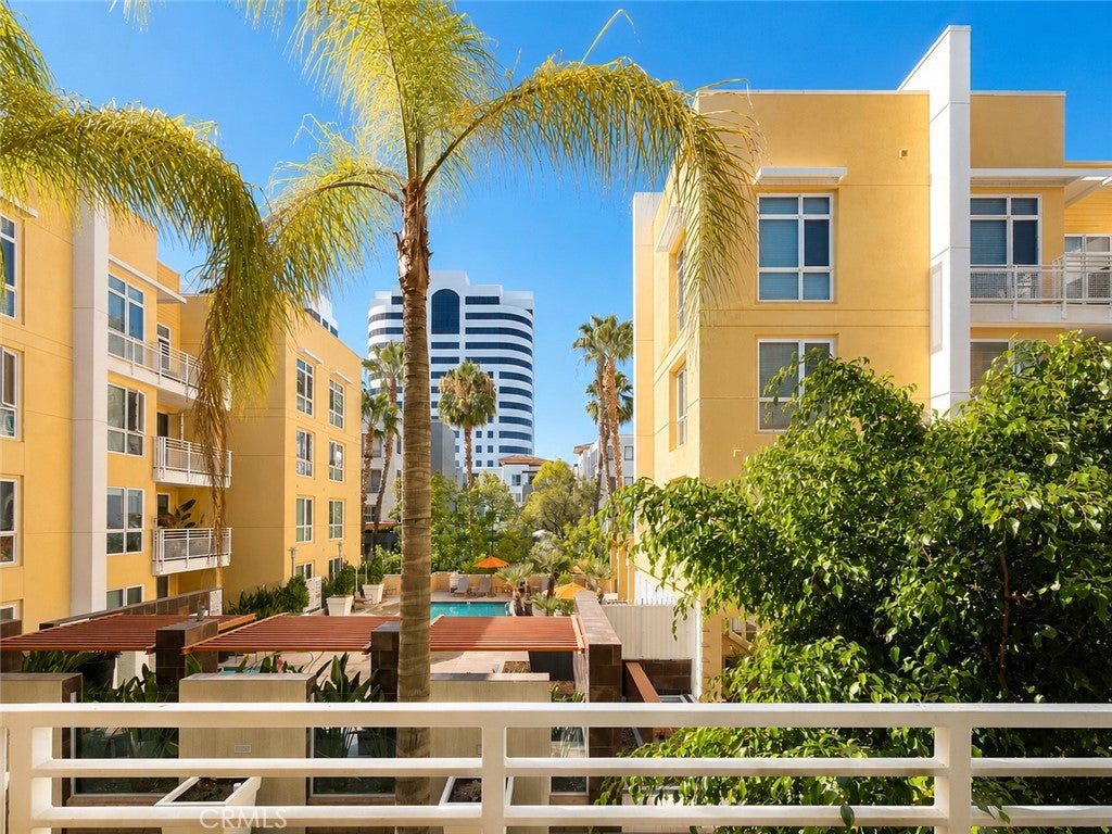 21301 Erwin Street