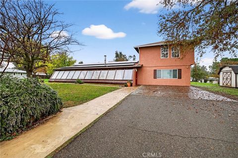 Photo of 19542 Ridge Road, Red Bluff, CA 96080 (MLS # SN25279234)