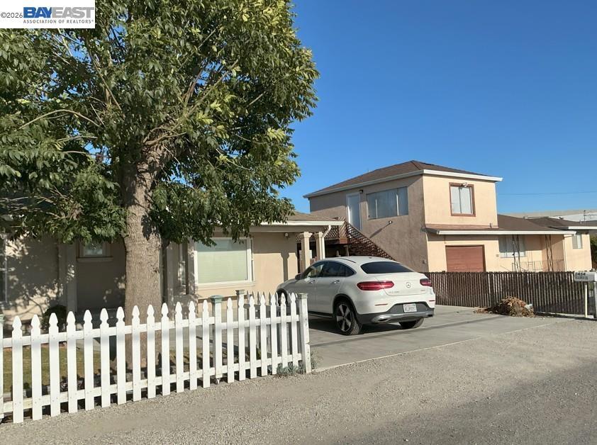 3466 Baumberg Ave AVE