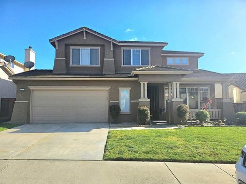 Photo of 5071 Avocado Park Way, Fallbrook, CA 92028 (MLS # NDP2601529)