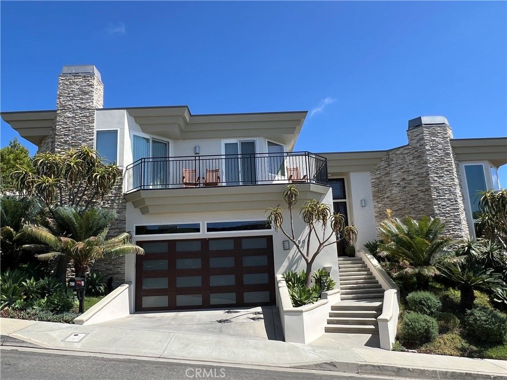 Photo of 750 Bolsana Drive, Laguna Beach, CA 92651 (MLS # OC26051348)