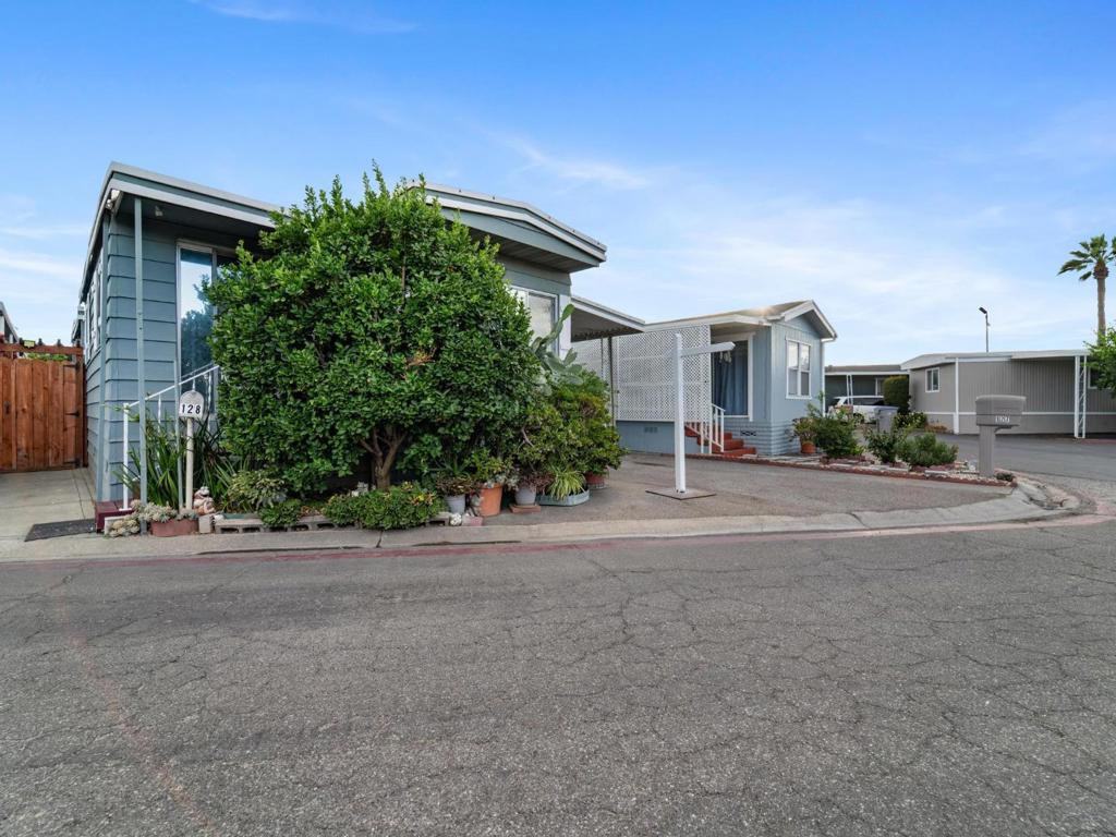 Welcome to this charming home in Peppertree Park. Low Space rent $552. No Property Tax. The home features 1 bedrooms and 1 bathroom PLUS 2 additional rooms that can be used as offices or bedrooms. Fruit trees in the back of home. Three car carport. Convenient locations to school and freeways.