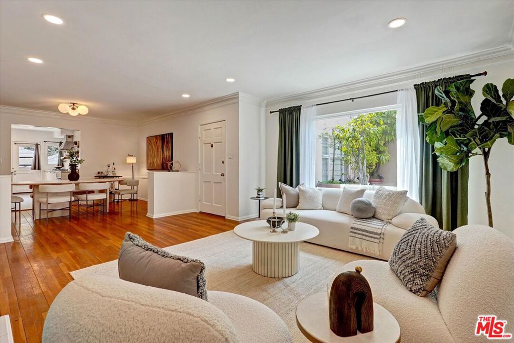 1346 N Crescent Heights Boulevard 1, West Hollywood CA 90046
