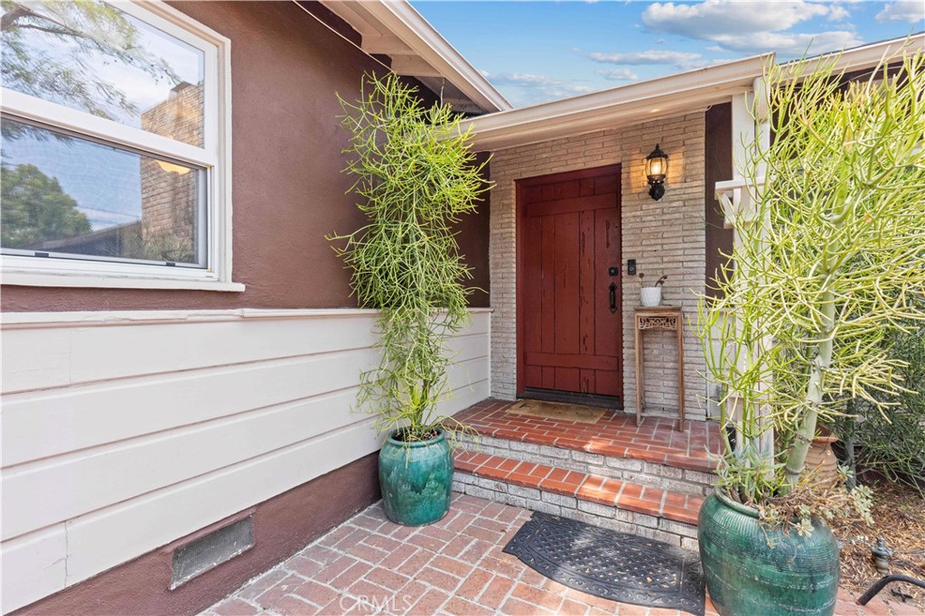 13405 Tiara Street