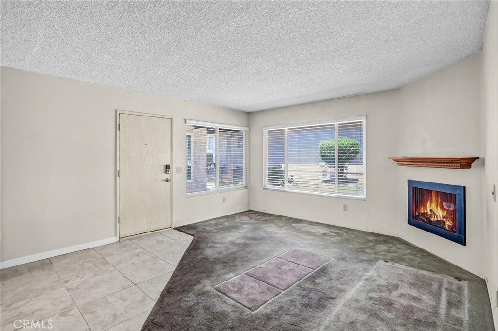 2891 Canyon Crest 15