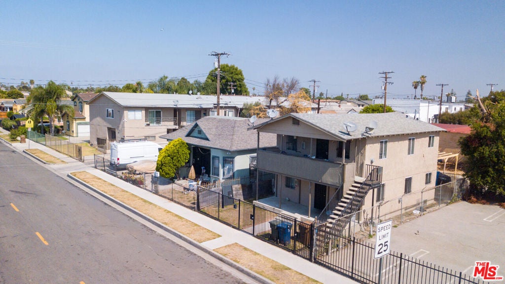 1005 W 95th Street