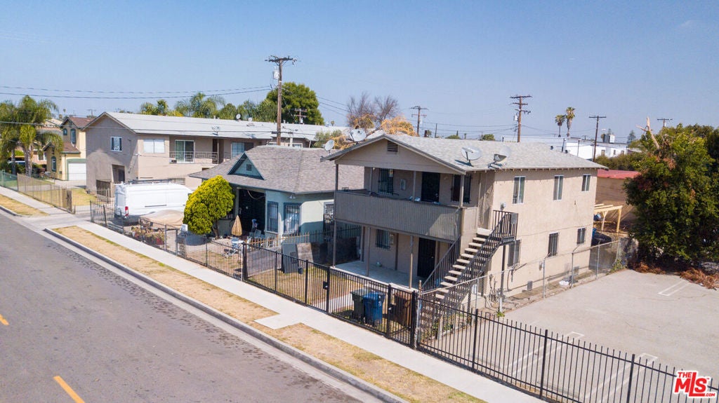 1005 W 95th Street