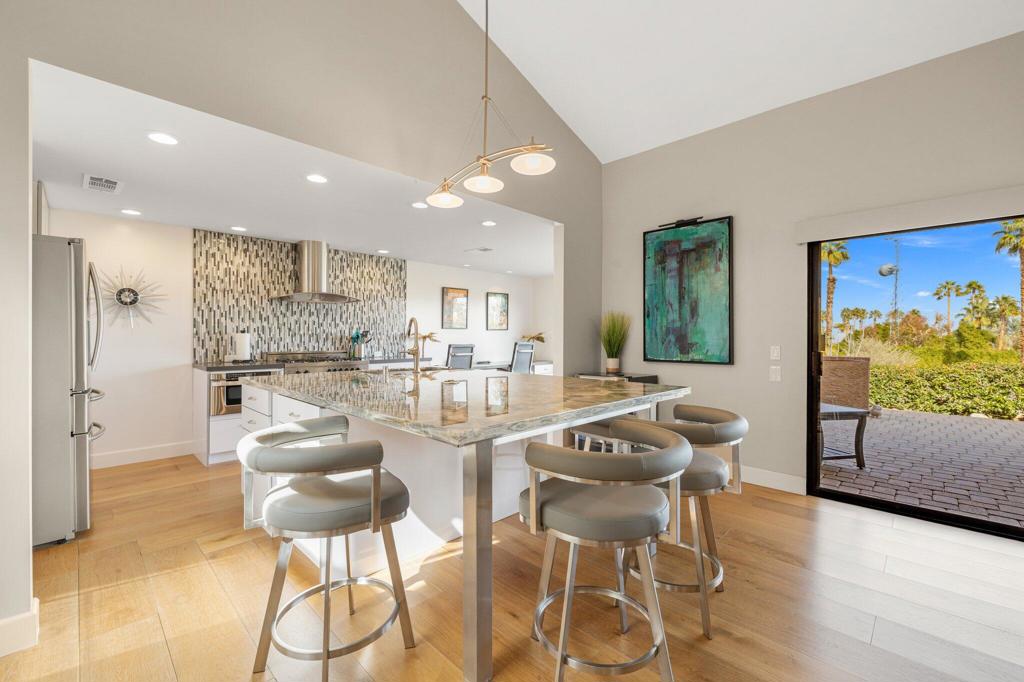 48628 Sundrop Court