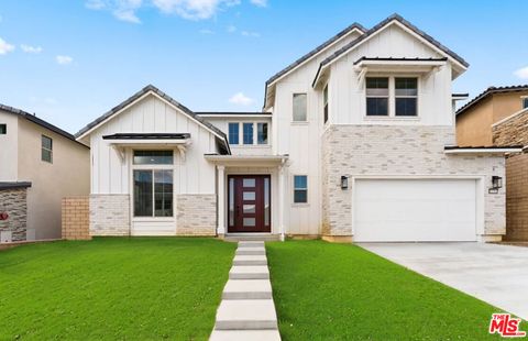 11713 Toyon Drive Chatsworth CA 91311