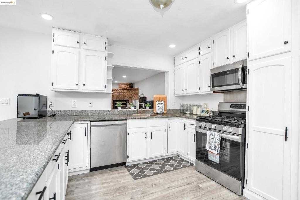 MILPITAS - Residential