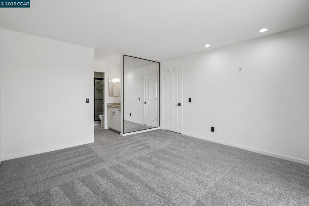 SUMMIT - Residential