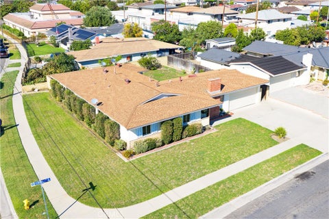 Photo of 8805 Stardust Lane, Anaheim, CA 92804 (MLS # OC26213642)
