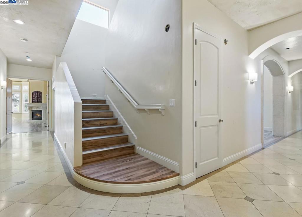 Not Listed - Residential