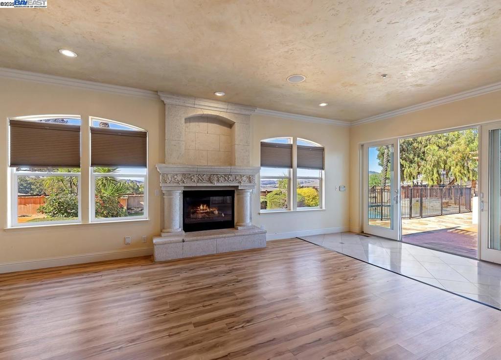 Not Listed - Residential