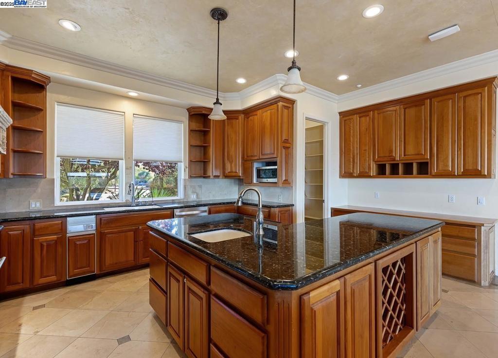 Not Listed - Residential