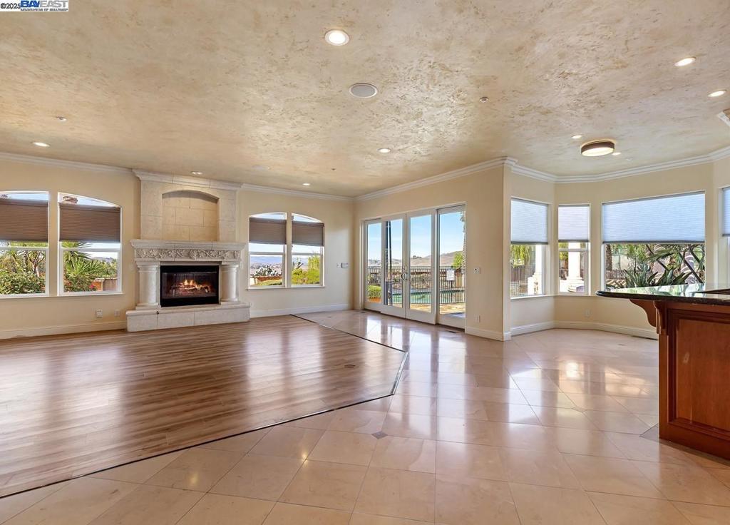 Not Listed - Residential