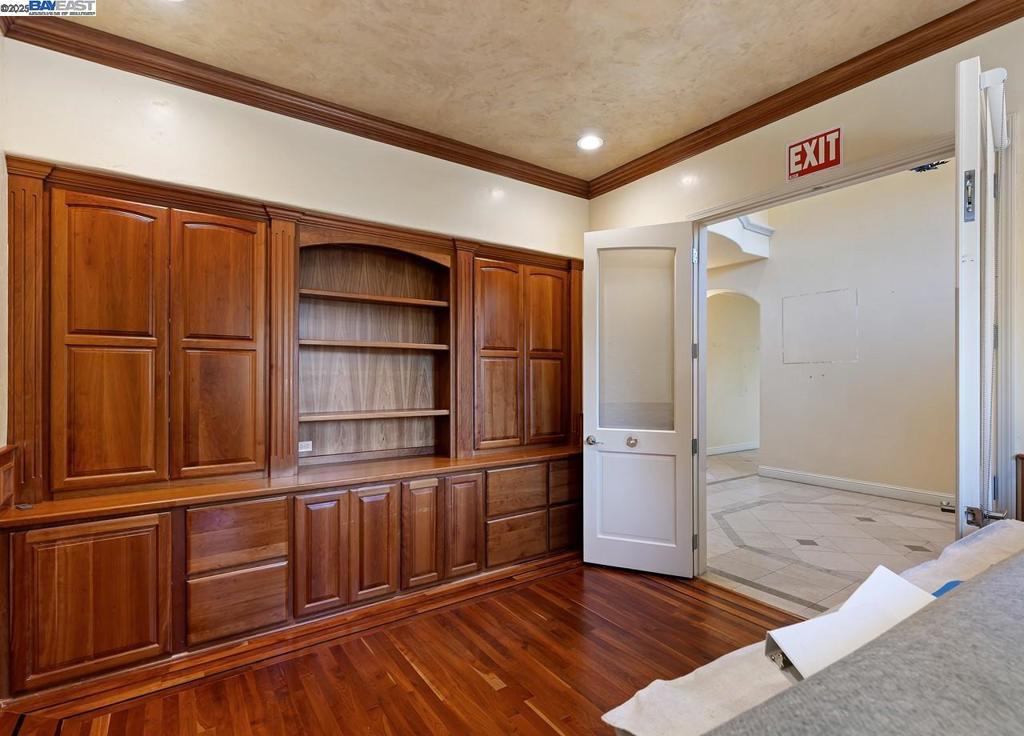 Not Listed - Residential