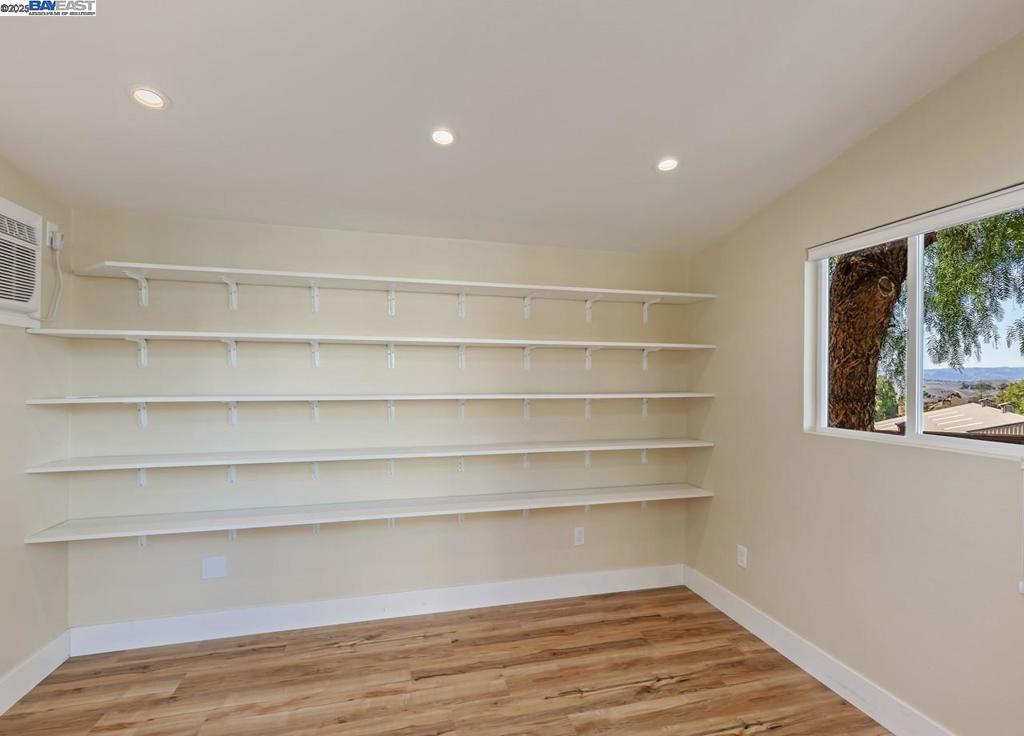 Not Listed - Residential