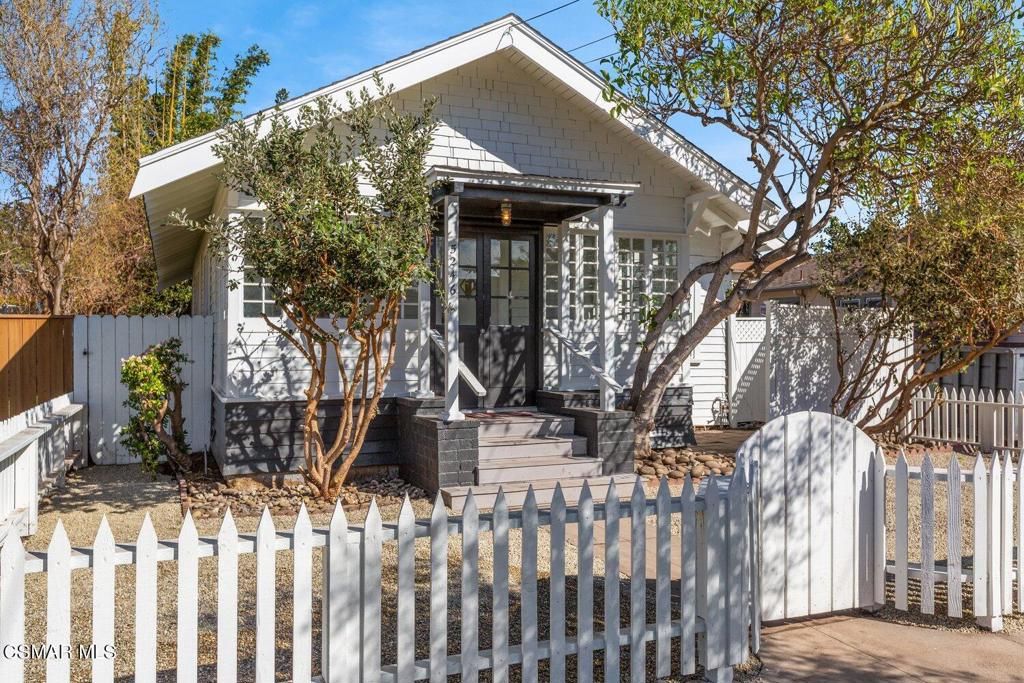 listing image 130729485743745172140