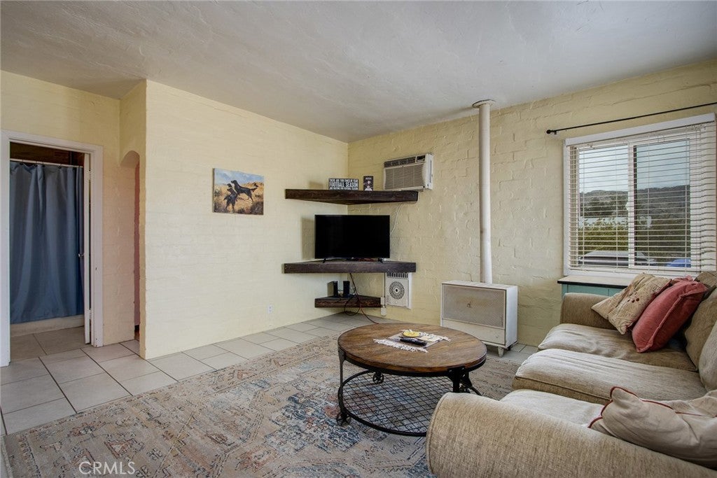 6155 Cahuilla