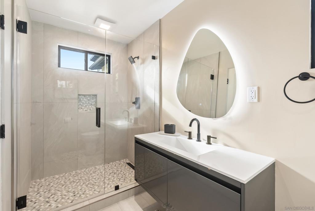 Pacific Beach - Residential Lease