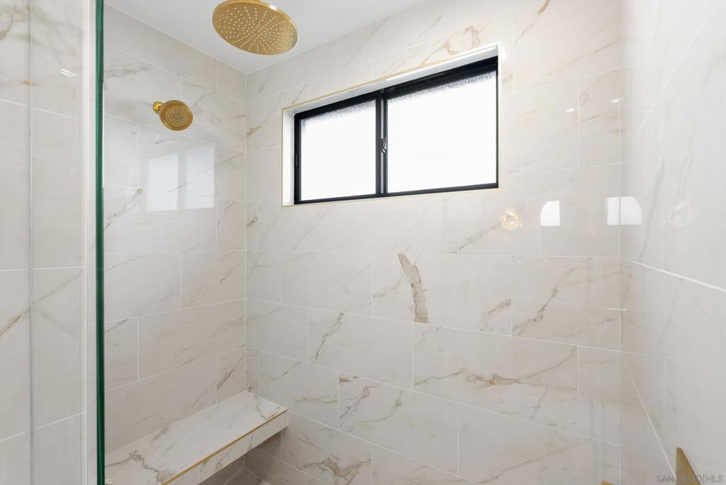 Pacific Beach - Residential Lease