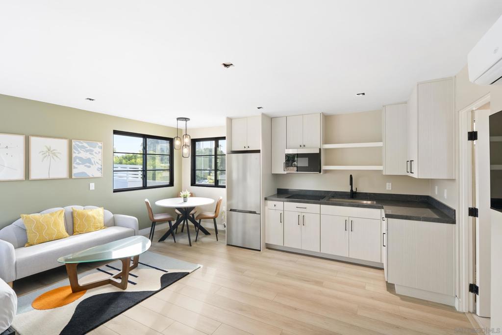 Pacific Beach - Residential Lease