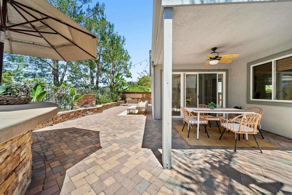 1546 Black Walnut Drive