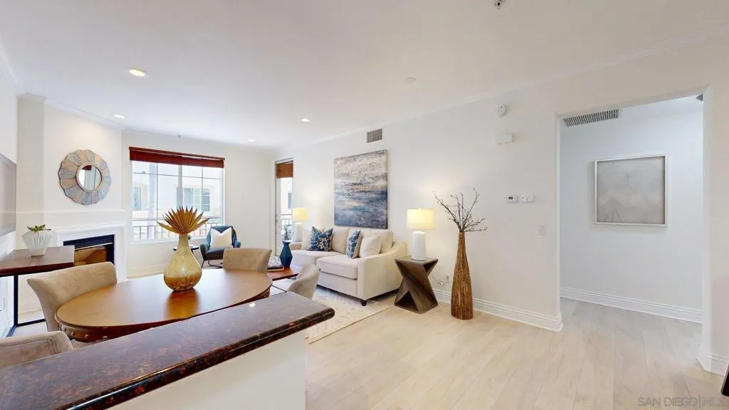 San Diego, California 92130, United States, 1 Bedroom Bedrooms, ,1 BathroomBathrooms,Residential,Active,201765