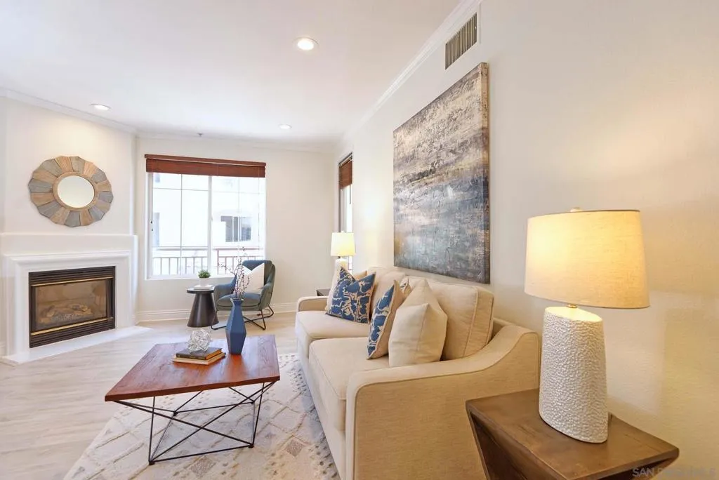 San Diego, California 92130, United States, 1 Bedroom Bedrooms, ,1 BathroomBathrooms,Residential,Active,201765