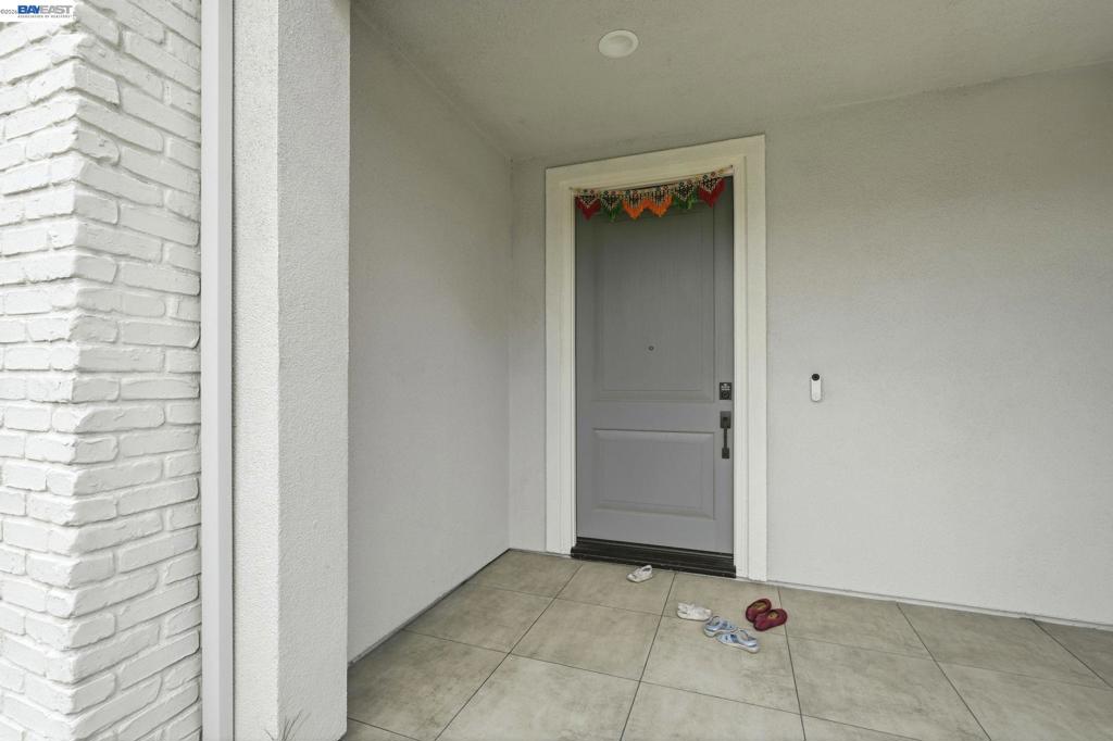 3039 Paxton Ct