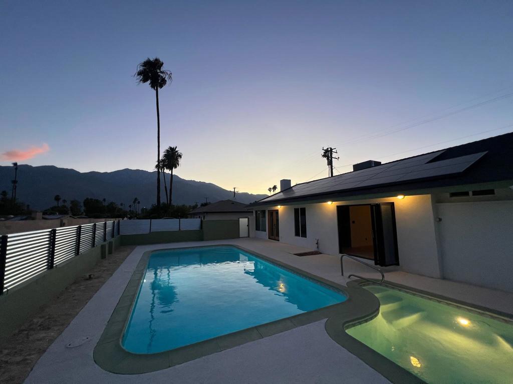 3864 E Calle San Raphael