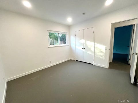 Tiny photo for 1065 Warwick AVE, Thousand Oaks, CA 91360 (MLS # OC26191951)