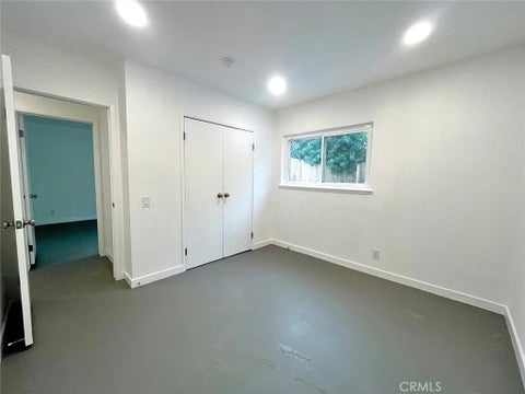 Tiny photo for 1065 Warwick AVE, Thousand Oaks, CA 91360 (MLS # OC26191951)